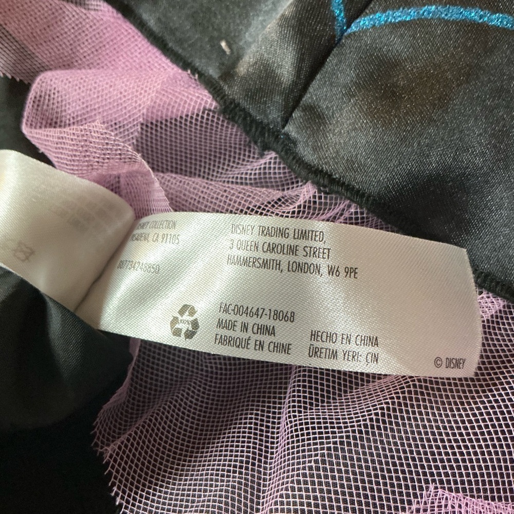 Disney Vanpirina Pink and Black with Bat Wings Sz 2 - Picture 9 of 11